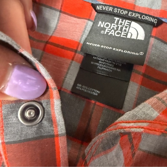 The North Face Orange and Gray Plaid Shirt snaps - Picture 5 of 6